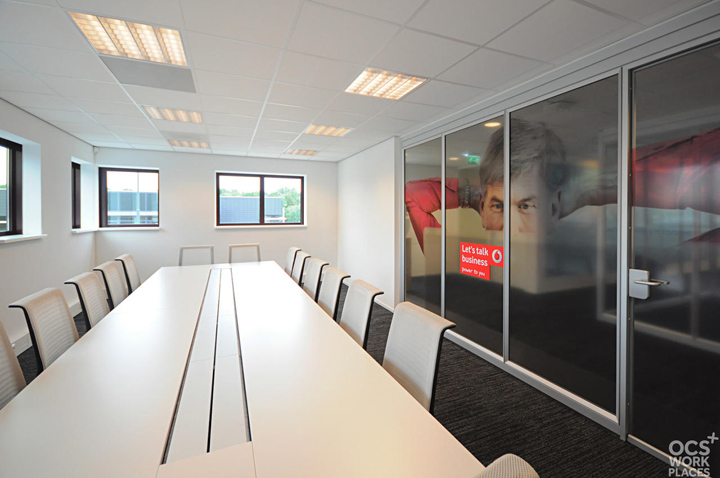 23_Vodafone-Headquarters-by-OCS-Workplaces-Amsterdam-09.jpg