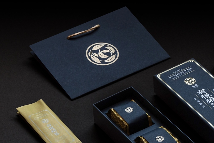 35_Yuheng-Tea-brand-identity-packaging-by-Onion-Design-Associates-06.jpg