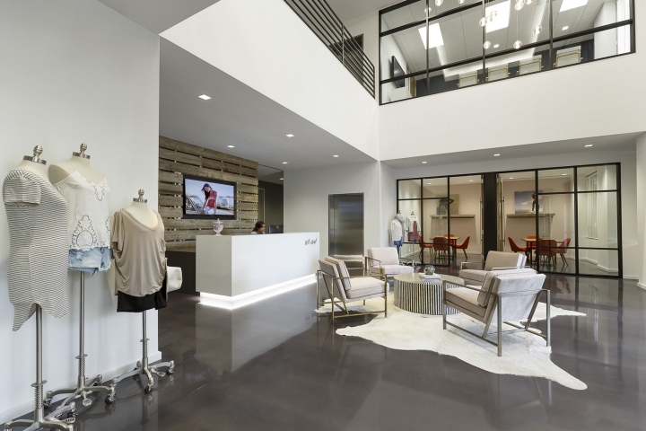 17_Wet-Seal-offices-by-LPA-Irvine-California-04.jpg