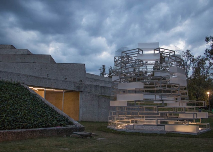 26_Museum-of-Immortality-installation-by-Nikolaus-Hirsch-and-Michel-Muller-Mexico-City-Mexico-07.jpg