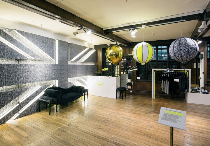 34_Nike-Liberty-Olympics-pop-up-atrium-Hotel-creative-02.jpg