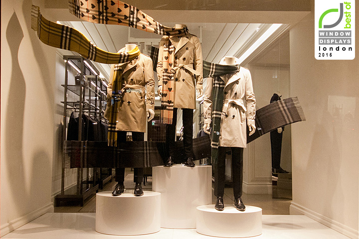 9_Burberry-windows-2015-Fall-London-UK.jpg