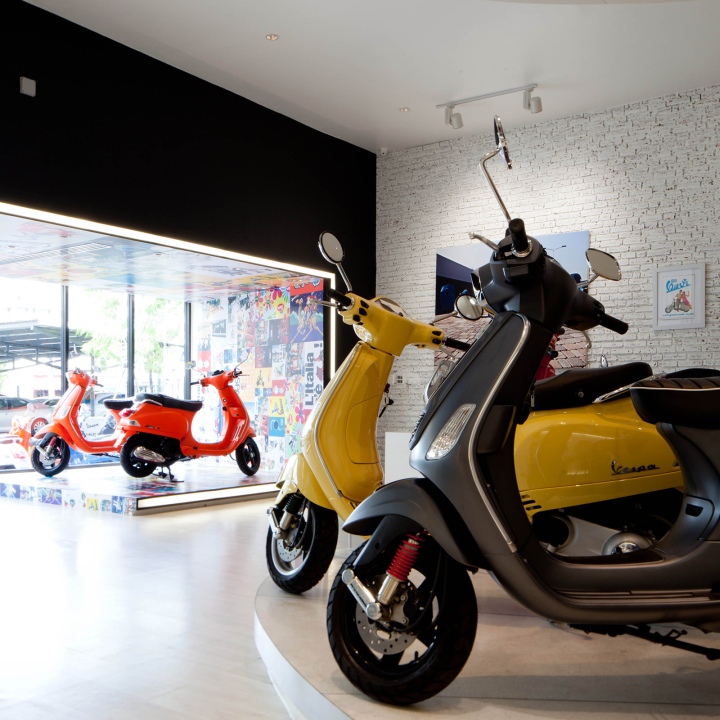 26_Vespa-Gallery-by-Supermachine-Studio-Bangkok-Thailand-08.jpg