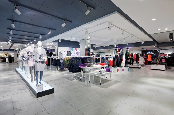 19_Debenhams-flagship-store-by-Dalziel-and-Pow-London-09.jpg