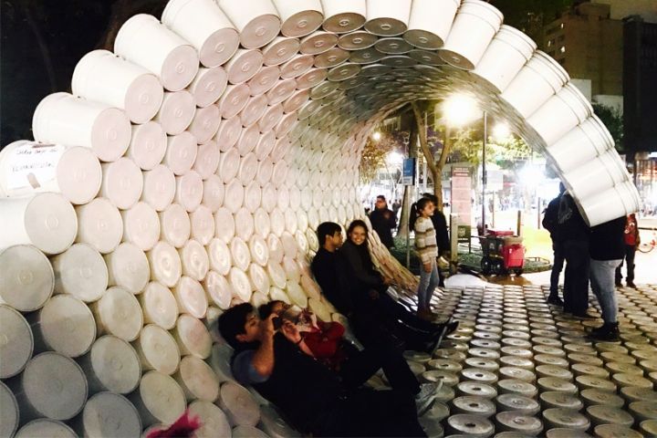 20_Wave-of-buckets-by-Factor-Eficiencia-and-5468796-architecture-Mexico-City-Mexico04.jpg