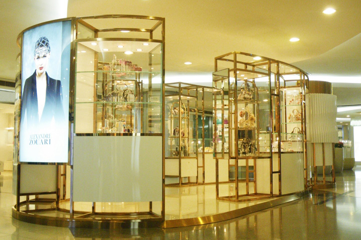 7_Alexandre-Zouari-Pop-up-Store-by-ORANGE-design-Beijing-China.jpg