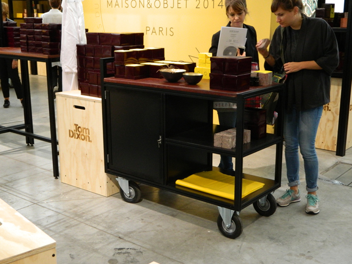 20_Tom-Dixon-booth-by-Unibox-Modular-System-at-Maison-et-Objet-07-.jpg