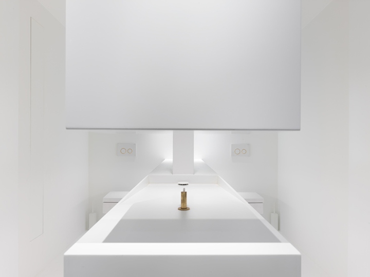 14_Collaborative-office-space-made-of-a-Historical-Belgian-Chapel-by-Klaarchitectuur-Belgium01.jpg