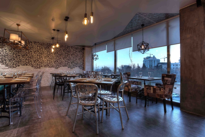 26_Giovanni-restaurant-by-Alireza-Shafiei-Tehran-Iran07.jpg