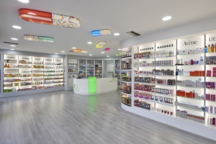 18_Mazis-Marios-pharmacy-by-Lefteris-Tsikandilakis-Pireaus-Greece-03.jpg