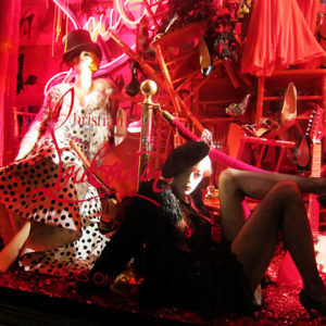 31_Christian-Louboutin-Bergdorf-Goodman-New-York-300x300.jpg