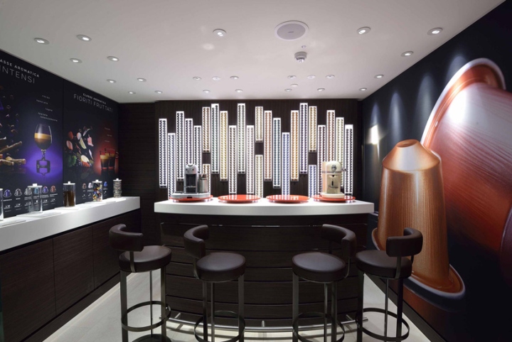 41_Nespresso-Flagship-Store-by-Parisotto-Formenton-Milan-Italy-04.jpg