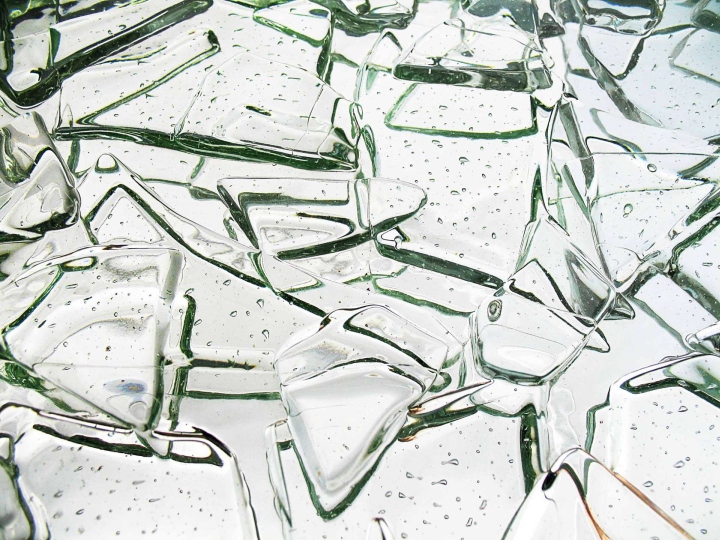 21_Crackle-Series-Kiln-Cast-Glass-by-Nathan-Allan-Glass-Studios-Inc-02.jpg