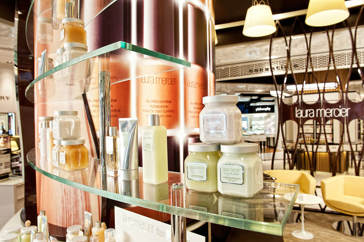 14_Laura-Mercier-shop-Tangs-SheridanCo-Singapore-04.jpg