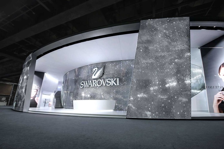 10_Swarovski-stand-by-Tokujin-Yoshioka-Basel-Switzerland.jpg