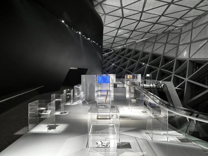 19_CULTURE-CHANEL-The-Exhibition-Guangzhou-02.jpg
