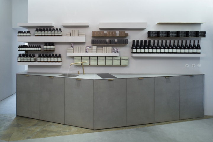 13_Aesop-Store-by-Vincenzo-de-Cotiis-Architects-Milan-Italy-04.jpg