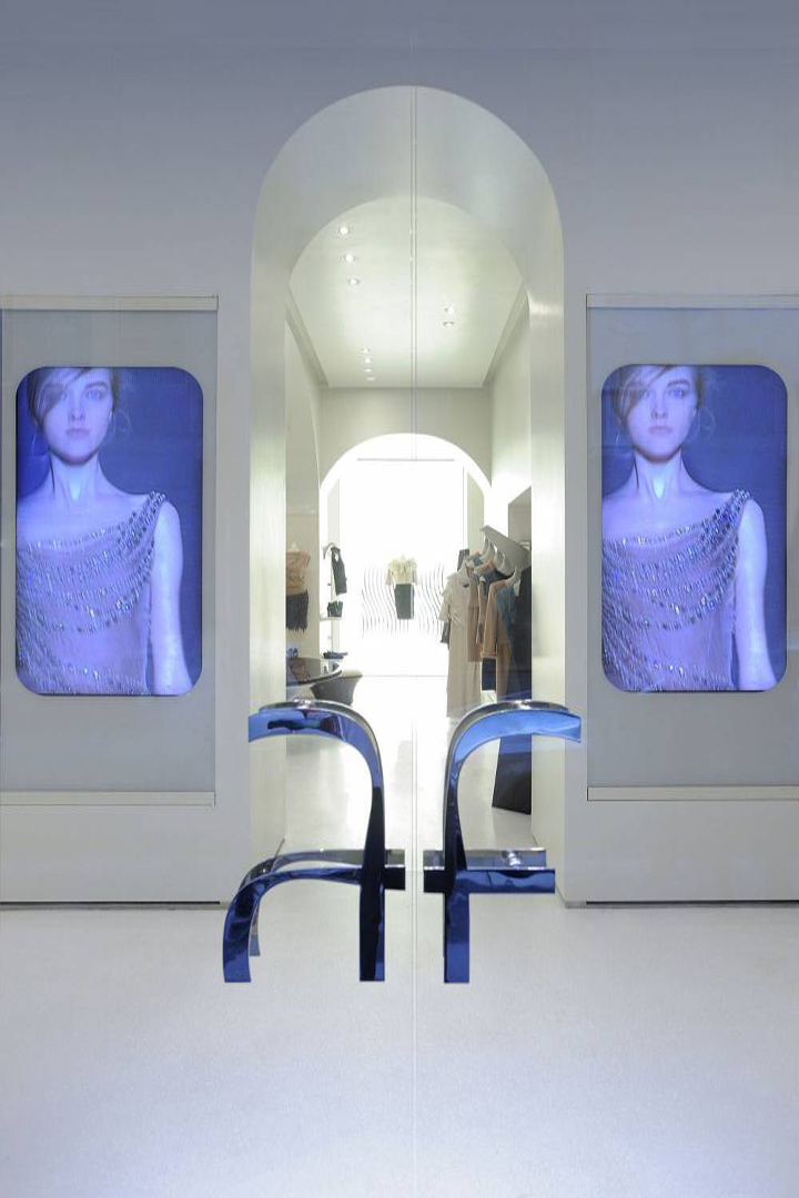 18_Alberta-Ferretti-flagship-store-by-Sybarite-Milan-04.jpg