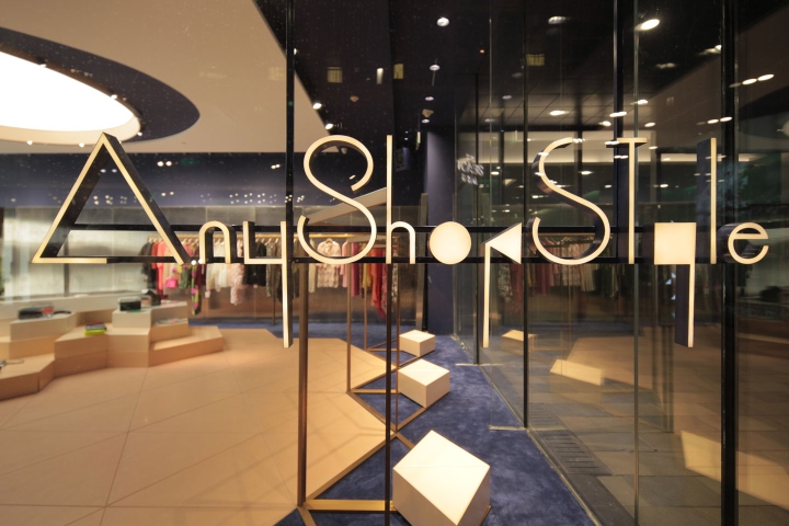 37_AnyShopStyle-Sanlitun-Concept-Store-by-WAA-Beijing-China-02.jpg