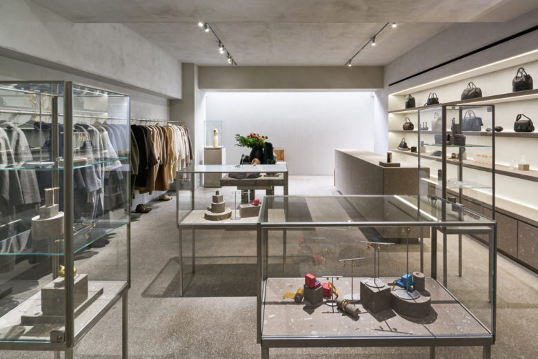16_ARTS-SCIENCE-Aoyama-Store-by-Atelier-Tsuyoshi-Tane-Architects-07-780x520.jpg