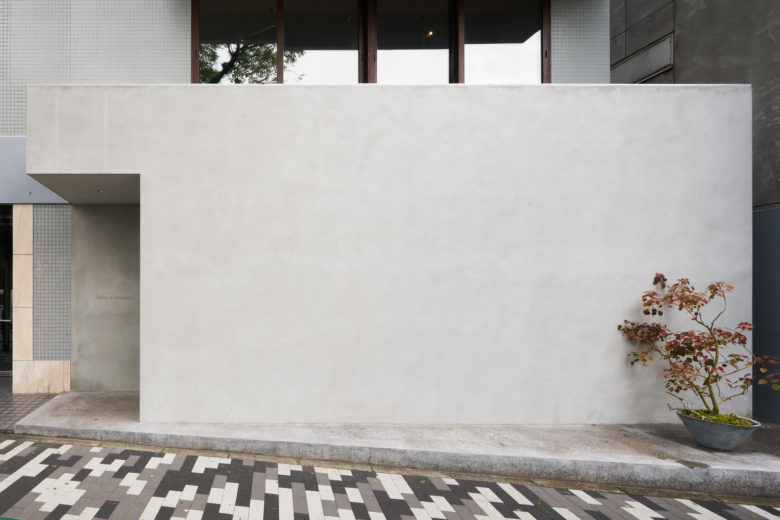 19_ARTS-SCIENCE-Aoyama-Store-by-Atelier-Tsuyoshi-Tane-Architects-10-780x520.jpg