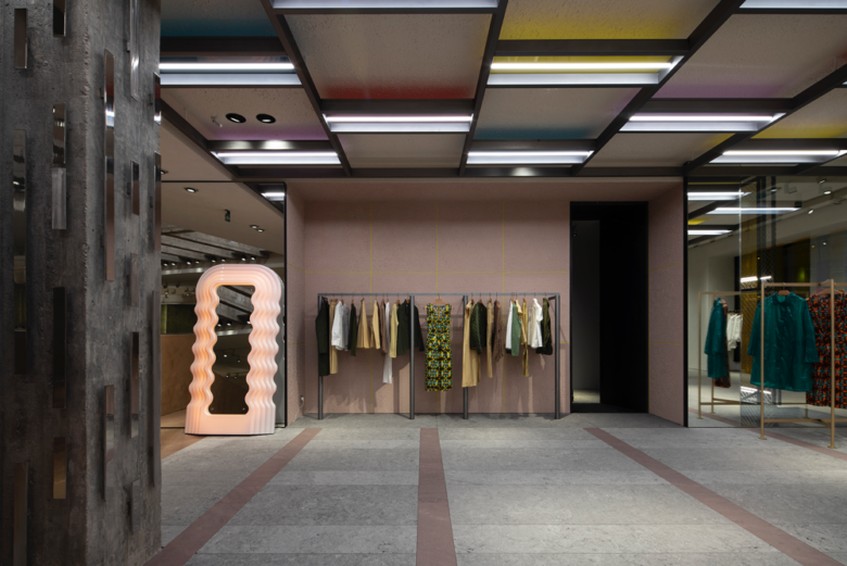 10_Aspesi-store-by-Dordoni-Architetti-03-780x521.png