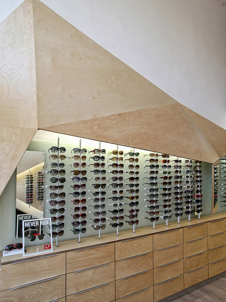 16_Athens-optical-store-by-Simos-Vamvakidis-03.jpg
