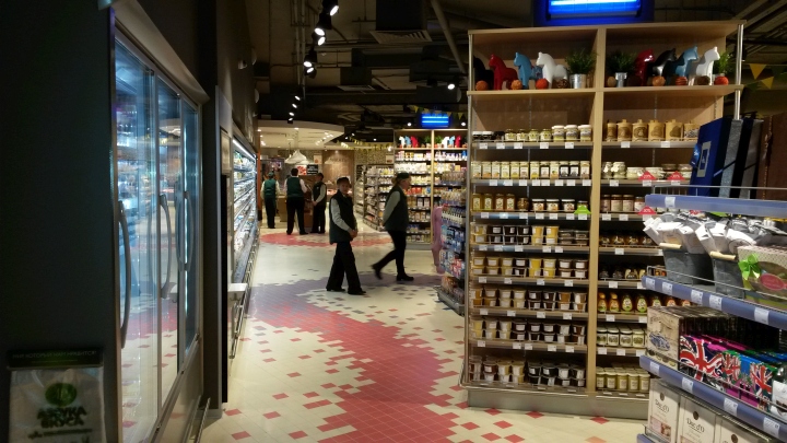 43_Azbuka-Vkusa-Kids-Store-by-JosDeVries-Fagerhult-Moscow-Russia-24.jpg