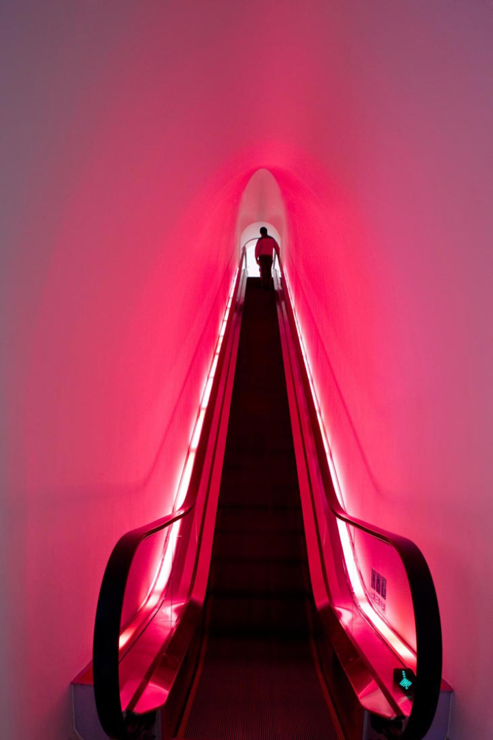 37_Barbie-flagship-store-Slade-Architecture-Shanghai-18.jpg