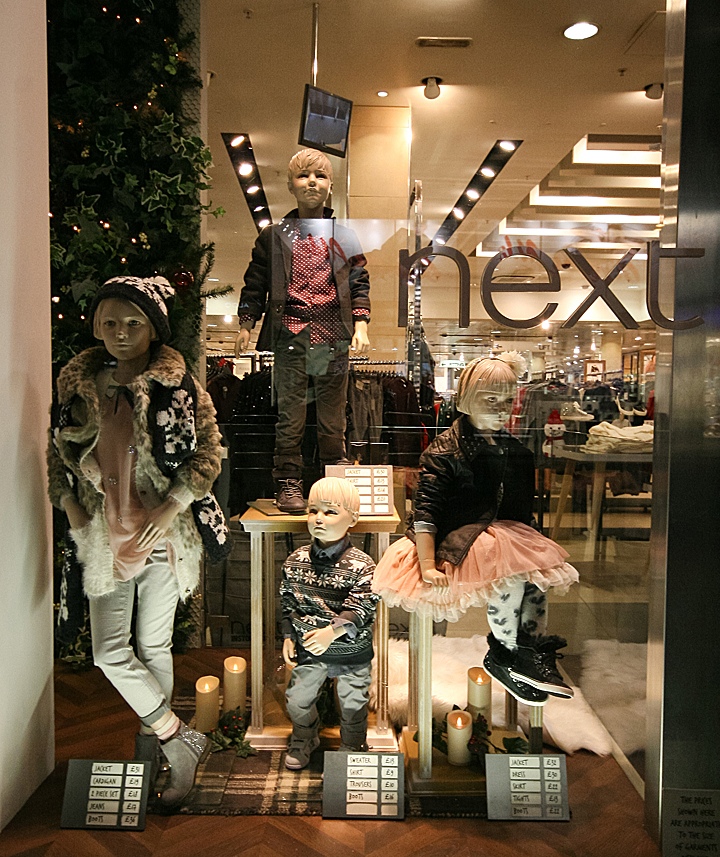 22_NEXT-windows-2013-Winter-London-02.jpg
