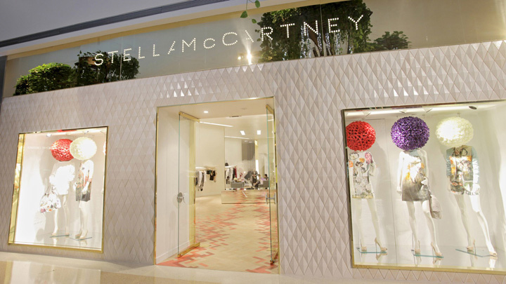 18_Stella-McCartney-store-Las-Vegas-05.jpg