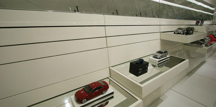 28_BMW-Lifestyle-store-by-eightsixthree-Beijing-14.jpg