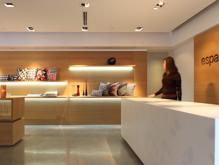 20_espace-d-retail-boutique-by-OMB-Vancouver-Canada-02.jpg