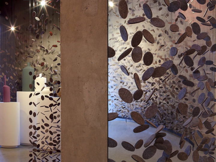 16_espace-d-retail-boutique-by-OMB-Vancouver-Canada-06.jpg