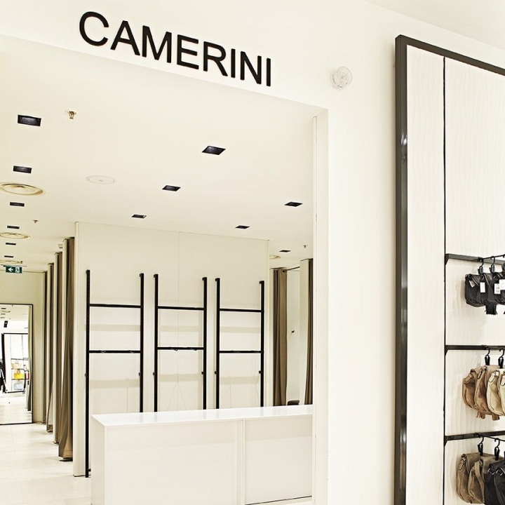 68_Candida-Foggia-store-by-Christopher-Ward-Foggia-Italy30.jpg