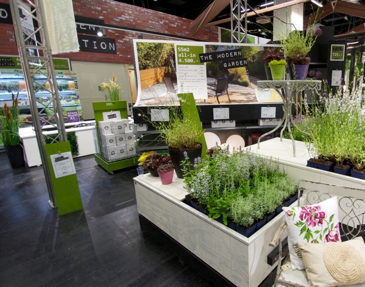 20_Concept-Store-by-De-Haan-Group-at-the-Spoga-Gafa-Cologne-Germany-02.jpg