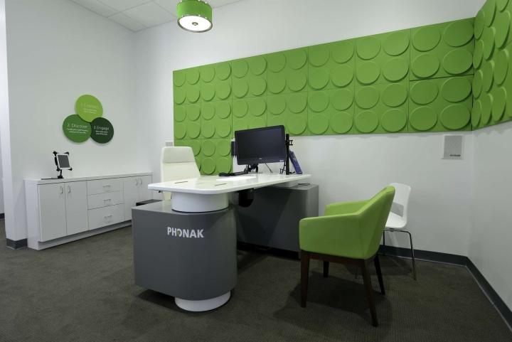26_Connect-Hearing-store-Upland-Temecula-California-18.jpg
