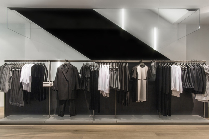 17_COS-flagship-store-New-York-City-03.jpg