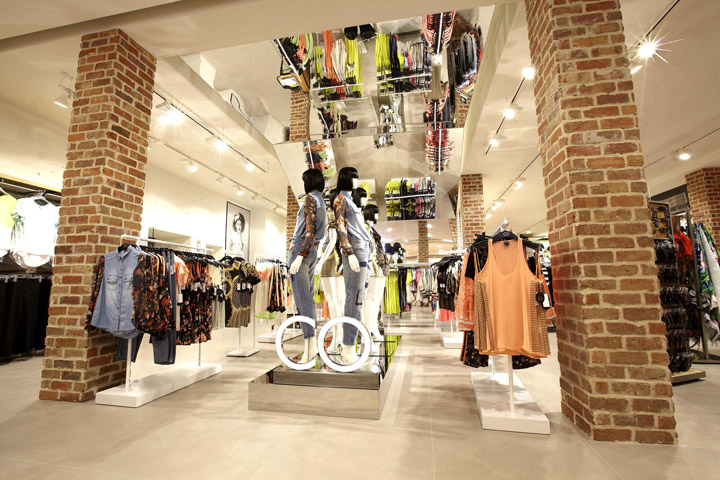 28_Cotton-On-flagship-super-store-Adelaide-09.jpg