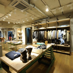 23_Closed-by-14-oz-flagship-store-Berlin-02-300x300.jpg