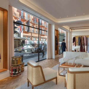 25_Gabriela-Hearst-Store-London-by-Foster-Partners-01-300x300.png