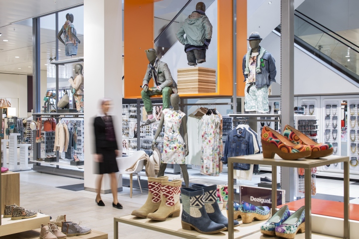 32_V-D-department-store-by-20-20-Leiden-Netherlands-04.jpg