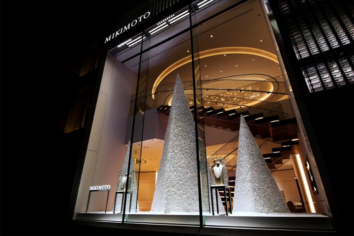 9_Mikimoto-Ginza-Tree-by-Hokuto-Ando-Toshiya-Hayashi-we.jpg