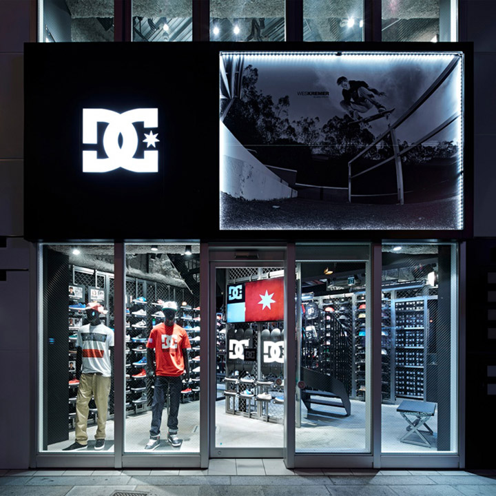 24_DC-store-by-Specialnormal-Osaka-08.jpg