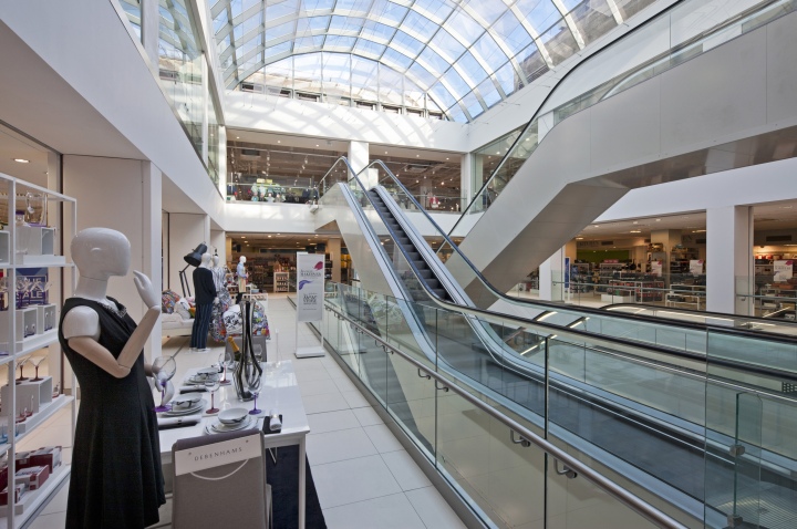 24_Debenhams-flagship-store-by-Dalziel-and-Pow-London-04.jpg