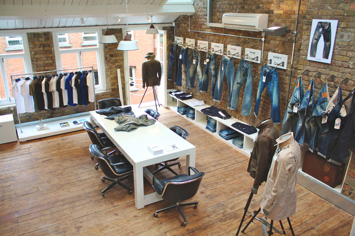 21_Denhams-concept-store-London-02.jpg