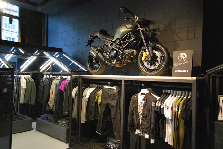 17_Diesel-Village-pop-up-concept-store-London-03.jpg