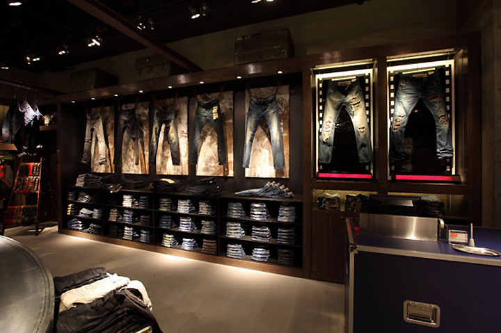 36_Diesel-concept-store-Tokyo-Shibuya.jpg