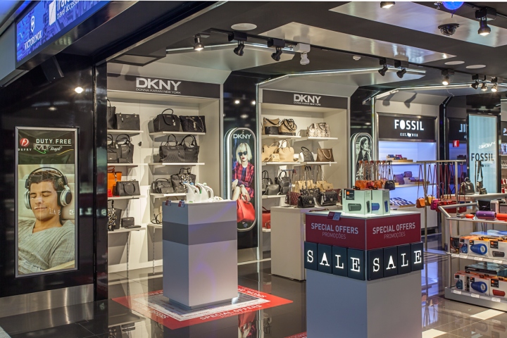 23_Dufry-airport-retail-store-by-Marketing-Jazz-Sao-Paulo-Brazil-08.jpg