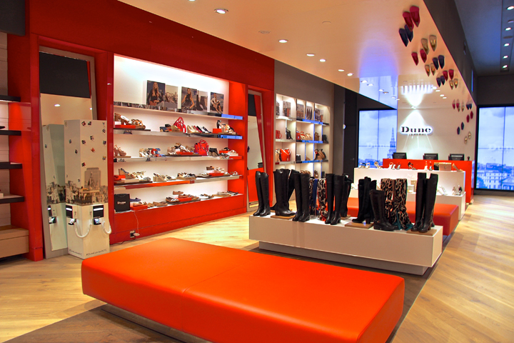 9_Dune-London-store-by-Four-by-Two-New-York-City-US.jpg